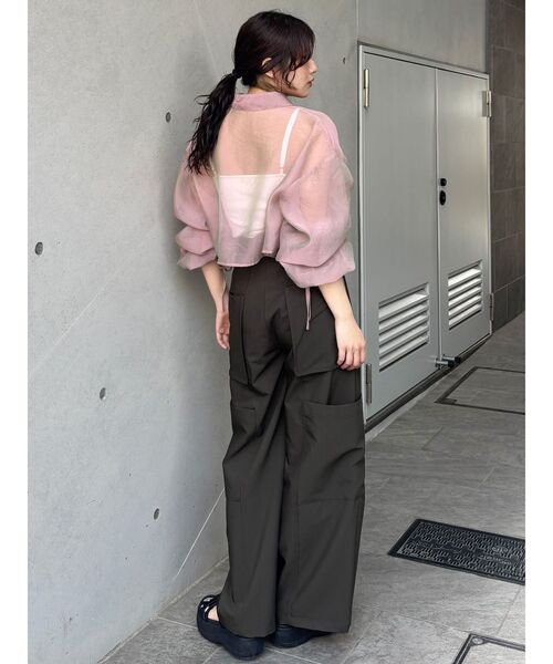 MURUA(ムルーア)の「ZIPカーゴパンツ(スラックス・レディース・カーキ/グレー/ブラック・1/2)」の14枚目の写真