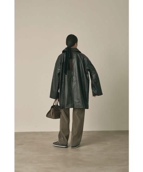 marjour（マージュール）の「FAKE LEATHER OVER JACKET（その他アウター・レディース・イエロー系その他/ブラック・MEDIUM）」の19枚目の写真