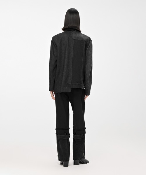 JNBY（ジェーエヌビーワイ）の「Spliced Straight-leg Jeans / スウェット×ジーンズ（デニムパンツ・レディース・ブラック・40/38/36）」の3枚目の写真