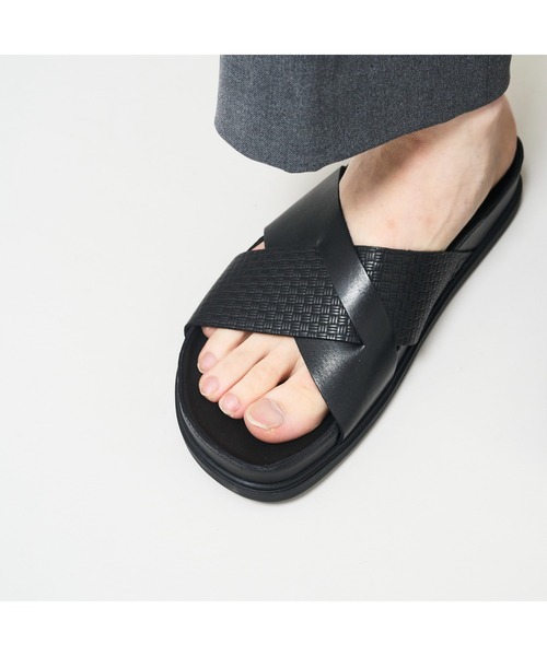 Clarks(クラークス)の「Torford Cross / トーフォードクロス(ブラックレザー)(サンダル・メンズ・ブラック・UK6/UK6.5/UK7/UK7.5/UK8/UK8.5/UK9/UK9.5/UK10/UK10.5/UK11)」の21枚目の写真