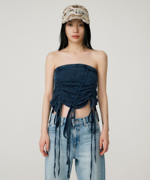 BEEDEN（ビーデン）の「GATHER RIBBON TUBE TOP（チューブトップ・レディース・ブラック/ブルー・FREE）」の5枚目の写真