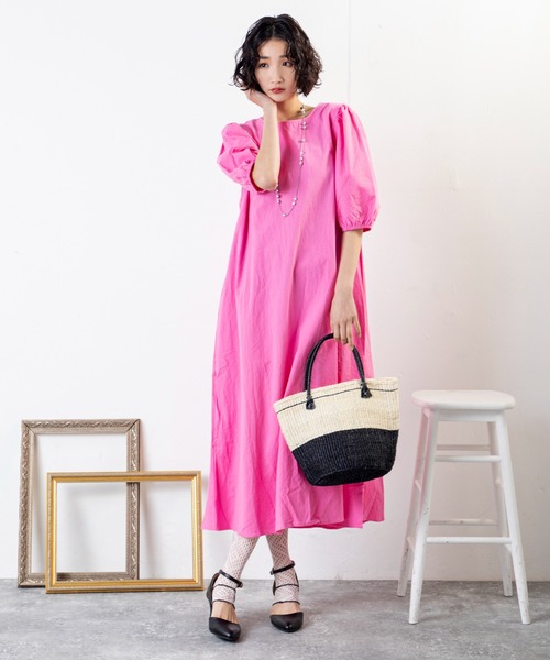 MILLION CARATS（ミリオンカラッツ）の「後ろ姿まで抜かりなく。華やかリボンが主役の、大人可愛いバックリボンサマーワンピース（ワンピース・レディース・ブラック/ベージュ/グリーン/ピンク・MEDIUM/LARGE）」の18枚目の写真