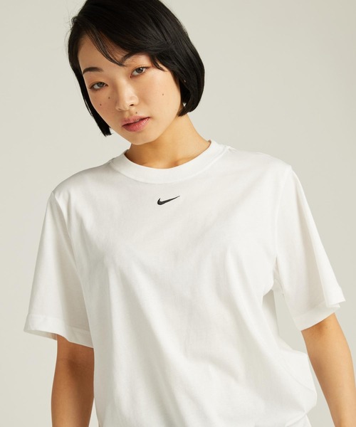 NIKE（ナイキ）の「ナイキ スポーツウェア ウィメンズ Tシャツ / Nike Sportswear Women's T-Shirt FD4150-100 White（Tシャツ/カットソー・レディース・ホワイト・XS/S/M/L/XL）」の10枚目の写真