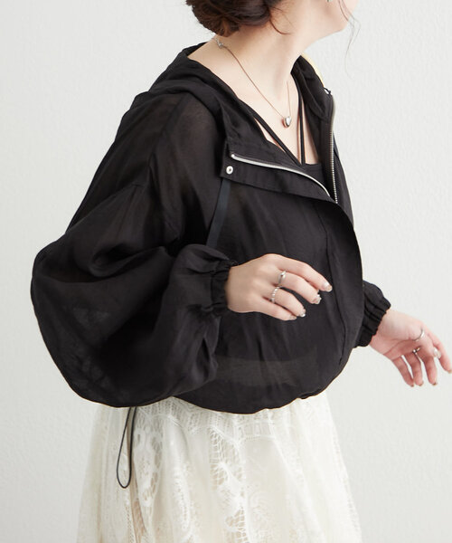 Remind me and forever(リマインドミーアンドフォーエバー)の「【さっと羽織れる軽量アウター】配色ステッチシアーマンパ(ブルゾン・レディース・アイボリー/ブラック/グレイッシュベージュ・FREE)」の19枚目の写真