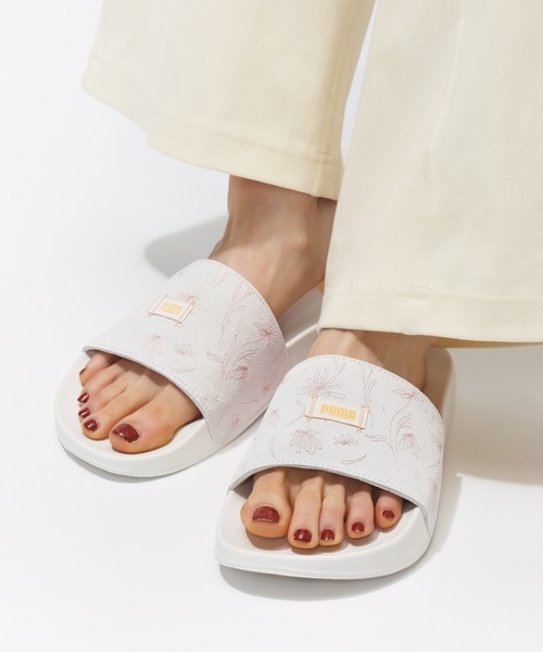 PUMA(プーマ)の「プーマ PUMA リードキャット2.0 クラフテッド フラワー(サンダル・レディース・ホワイト×ピンク・23.0cm/24.0cm/25.0cm/26.0cm)」の1枚目の写真