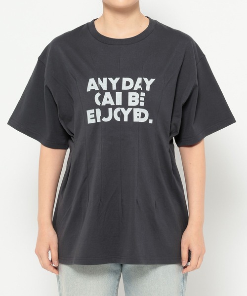 LOWRYS FARM（ローリーズファーム）の「リメイクタックロゴＴＥＥ　 326750（Tシャツ/カットソー・レディース・アイボリー/グレー/チャコールグレー・FREE）」の9枚目の写真