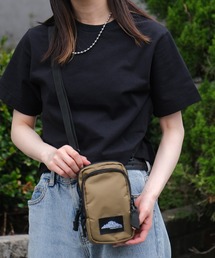 MOUNTAIN SMITH（マウンテンスミス）の「【MOUNTAIN SMITH/マウンテンスミス】dawn mini shoulder/ダウン ミニショルダー（ショルダーバッグ）」