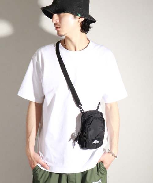 MOUNTAIN SMITH(マウンテンスミス)の「【MOUNTAIN SMITH/マウンテンスミス】dawn mini shoulder/ダウン ミニショルダー(ショルダーバッグ・メンズ・ブラック/ライトブラウン・FREE)」の5枚目の写真