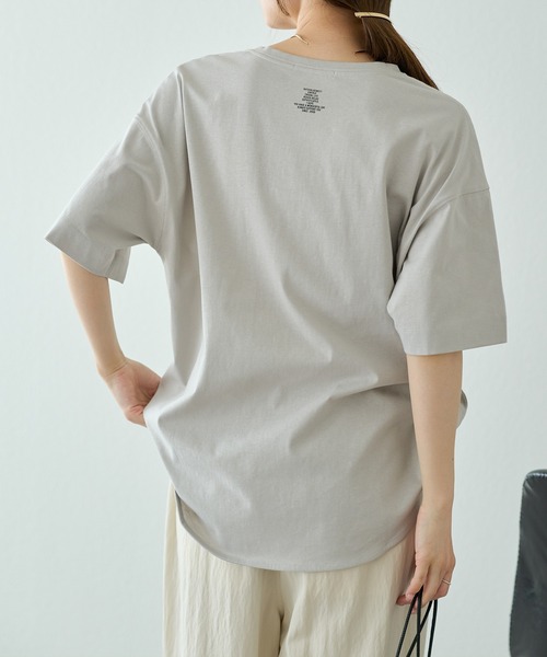 PUAL CE CIN（ピュアルセシン）の「汗シミ防止ワンポイントロゴTシャツ（Tシャツ/カットソー・レディース・ブラック/グレイッシュベージュ/オフホワイト/ブラック系その他・FREE）」の16枚目の写真