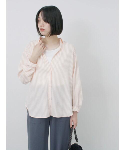 Samansa Mos2 blue（サマンサモスモスブルー）の「【接触冷感】マルチスタイルシャツ（シャツ/ブラウス・レディース・サックスブルー/ブラック/オフホワイト/ブルー/オレンジ/ミント/グリーン・M/L）」の7枚目の写真