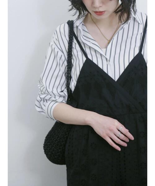 Samansa Mos2 blue（サマンサモスモスブルー）の「【接触冷感】マルチスタイルシャツ（シャツ/ブラウス・レディース・サックスブルー/ブラック/オフホワイト/ブルー/オレンジ/ミント/グリーン・M/L）」の3枚目の写真