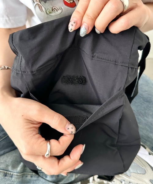 THE NORTH FACE(ザノースフェイス)の「THE NORTH FACE(ザ・ノースフェイス)/巾着 メッシュ ミニ ショルダーバッグ バケットバッグ/MESH BUCKET BAG MINI(ショルダーバッグ・レディース・ブラック/ピンク/ライム/クリーム/ライトピンク/ライトブルー・FREE)」の10枚目の写真