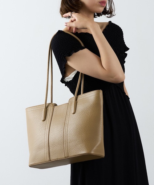 MAISON BREEZE（メゾンブリーズ）の「【MAISON BREEZE】A4収納可能 PU