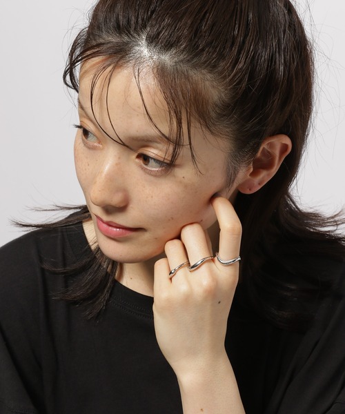 niko and...（ニコアンド）の「メタル3SETリング（リング・レディース・イエロー/グレー・0）」の3枚目の写真