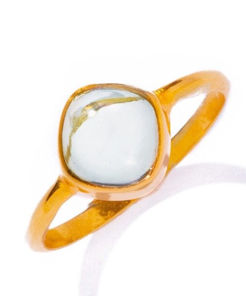 les bonbon（ルボンボン）の「【les bonbon】aura square ring/オーラ スクエア リング（リング・レディース・グリーン/イエロー/パープル系・#9/#11/#13/#15）」の5枚目の写真