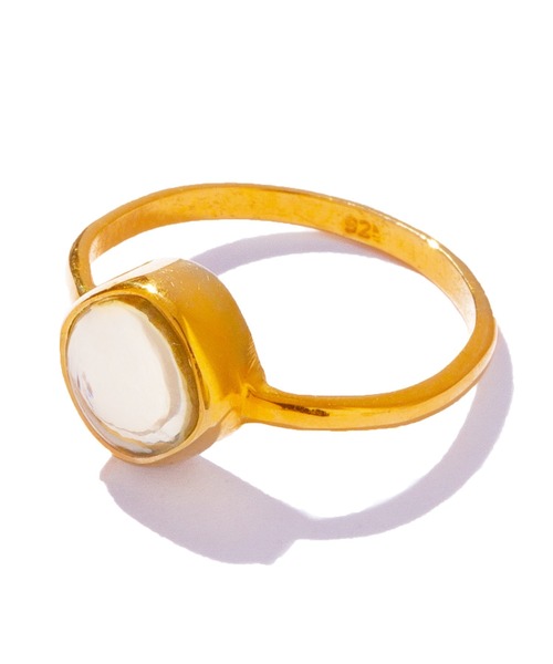 les bonbon（ルボンボン）の「【les bonbon】aura square ring/オーラ スクエア リング（リング・レディース・グリーン/イエロー/パープル系・#9/#11/#13/#15）」の8枚目の写真