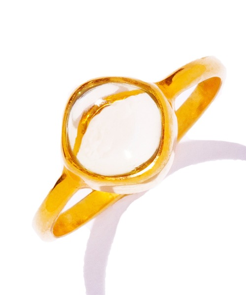 les bonbon（ルボンボン）の「【les bonbon】aura square ring/オーラ スクエア リング（リング・レディース・グリーン/イエロー/パープル系・#9/#11/#13/#15）」の9枚目の写真