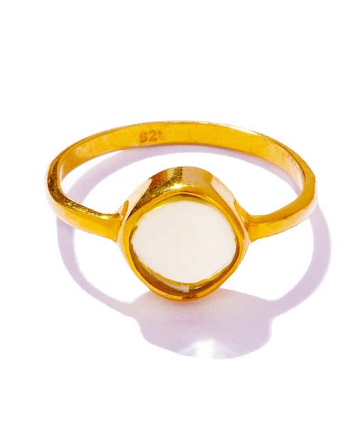 les bonbon（ルボンボン）の「【les bonbon】aura square ring/オーラ スクエア リング（リング・レディース・グリーン/イエロー/パープル系・#9/#11/#13/#15）」の12枚目の写真