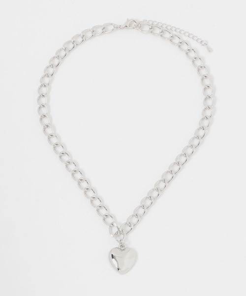 FOREVER 21(フォーエバー トゥエンティーワン)の「ハートチェーンネックレス(ネックレス・レディース・シルバー/ゴールド・FREE)」の5枚目の写真