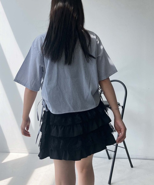 AS KNOW AS plus（アズノゥアズプラス）の「●サイドシャーリングリボンデザイン 半袖ビジューシャツ（シャツ/ブラウス・レディース・サックスブルー/オフホワイト/ネイビー系・FREE）」の19枚目の写真