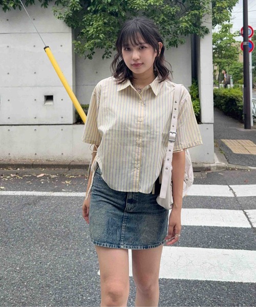 AS KNOW AS plus(アズノゥアズプラス)の「●サイドシャーリングリボンデザイン 半袖ビジューシャツ(シャツ/ブラウス・レディース・サックスブルー/オフホワイト/ネイビー系/ピンク系/イエロー系・FREE)」の20枚目の写真