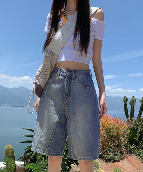 DAY CLOSET（デイ クローゼット）の「レディース ウォッシュ加工×切り替えラインのハーフ丈デニムバミューダパンツ ［大きいサイズ有］（デニムパンツ・レディース・ブルー・XL/S/L/M/XS）」の5枚目の写真