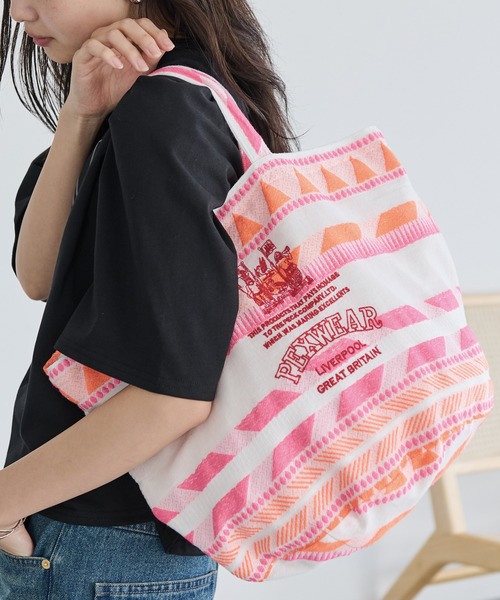 PEXWEAR(ペックスウェアー)の「JACQUARD ROUND BOTTOM TOTE/ジャガードラウンドボトムトート(トートバッグ・レディース・オレンジ/レッド/ライトブルー・F)」の11枚目の写真