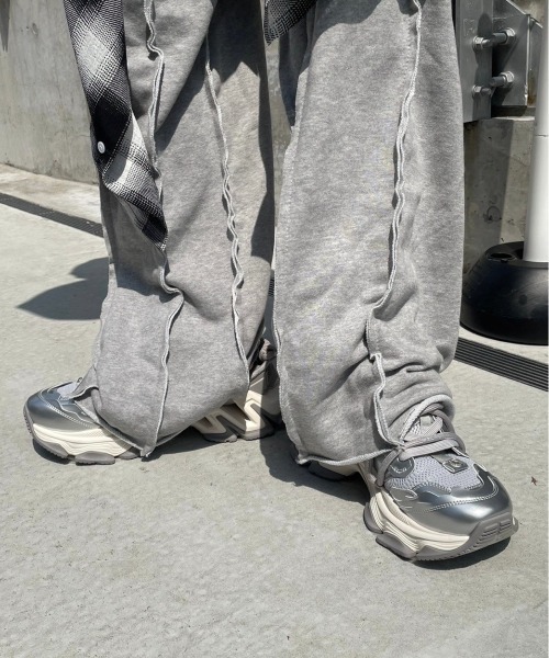 NEXT IMPULSIVE(ネクストインプルーシブ)の「【NEXT IMPULSIVE】Impulse Series Dad Shoes / 【ネクストインプルーシブ】ボリュームスニーカー(スニーカー・メンズ・シルバー/ブラック/ブラック×ホワイト/ホワイト・27.0cm/26.5cm/26.0cm/25.5cm/25.0cm/24.5cm/24.0cm/23.5cm)」の19枚目の写真