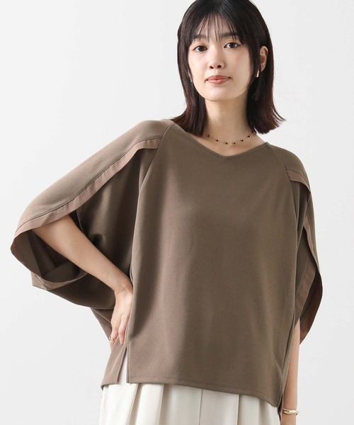 Gready Brilliant(グレディブリリアン)の「ジョーゼット浅Vネックドルマン(Tシャツ/カットソー・レディース・オフホワイト/チャコールグレー/キャメル・38)」の3枚目の写真