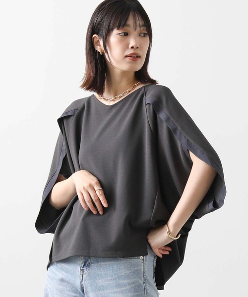 Gready Brilliant(グレディブリリアン)の「ジョーゼット浅Vネックドルマン(Tシャツ/カットソー・レディース・オフホワイト/チャコールグレー/キャメル・38)」の19枚目の写真