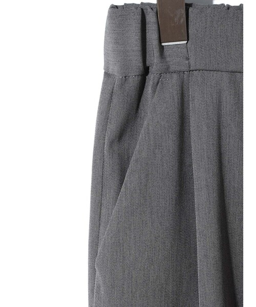 MIDIUMISOLID(ミディウミソリッド)の「MIDIUMISOLID for Ladies ワイドコクーンパンツ(その他パンツ・レディース・ベージュ/ブラック/グレー・FREE)」の18枚目の写真