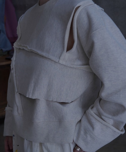k3&co.（ケイスリーアンドコー）の「Pieced sweatshirt top（スウェット・レディース・アイボリー/ブラック・ONE SIZE）」の19枚目の写真