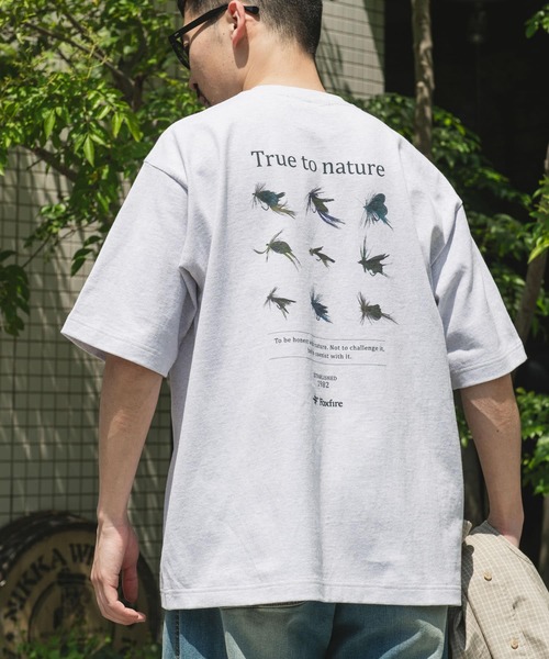 Foxfire(フォックスファイヤー)の「『別注』Foxfire×DOORS 毛針プリントTシャツ(Tシャツ/カットソー・メンズ・ホワイト/ライトグレー・MEDIUM/LARGE)」の7枚目の写真