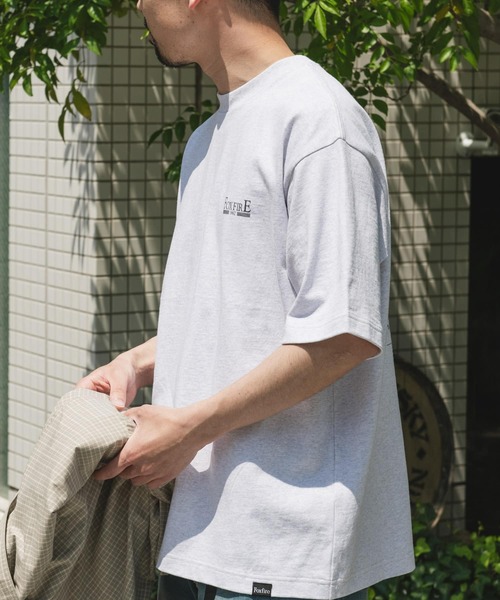 Foxfire(フォックスファイヤー)の「『別注』Foxfire×DOORS 毛針プリントTシャツ(Tシャツ/カットソー・メンズ・ホワイト/ライトグレー・MEDIUM/LARGE)」の8枚目の写真