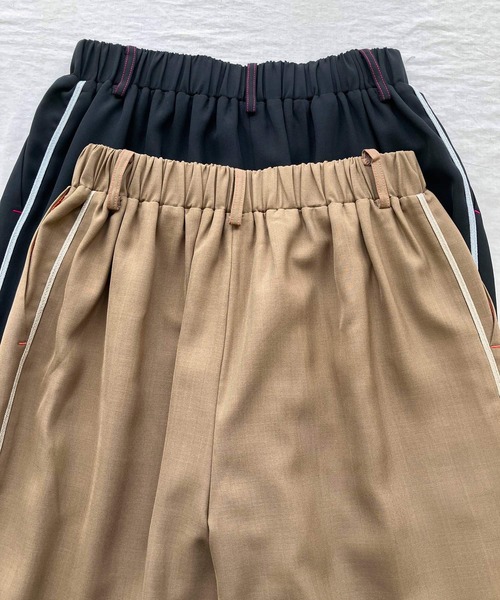 Q（キュー）の「ポプリンテーパードパンツ（その他パンツ・レディース・ブラウン/ブラック・MEDIUM）」の10枚目の写真