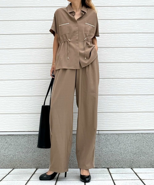 Q（キュー）の「ポプリンテーパードパンツ（その他パンツ・レディース・ブラウン/ブラック・MEDIUM）」の14枚目の写真