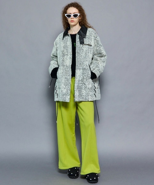 MAISON SPECIAL（メゾンスペシャル）の「Lace Up A-line Coat/レースアップＡラインコート（ステンカラーコート・レディース・ホワイト/ネイビー/ピンク・FREE）」の4枚目の写真