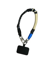 BACKYARD FAMILY（バックヤードファミリー）の「編み込みパラコード ハンドストラップ（スマホグッズ）」