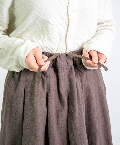 D.M.G.（ドミンゴ）の「[D.M.G. / ディーエムジー] 甘織コットンネル スカーチョ（その他パンツ・レディース・ベージュ/チャコールグレー・M/S）」の17枚目の写真