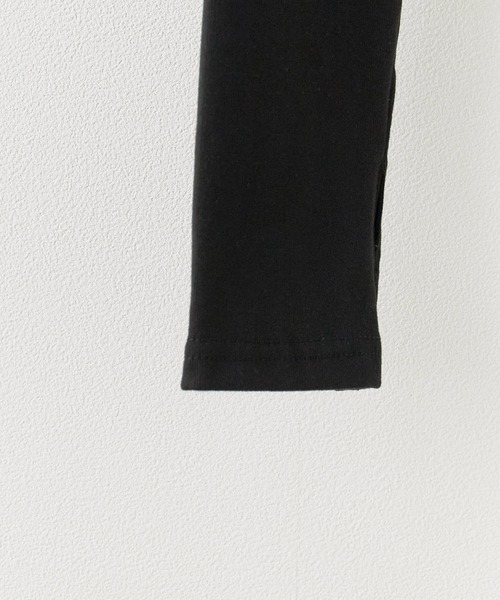 Chick（チック）の「High neck zip-up tops / ハイネックジップアップ トップス（Tシャツ/カットソー・レディース・チャコール/アイボリー/ブラック・FREE）」の11枚目の写真