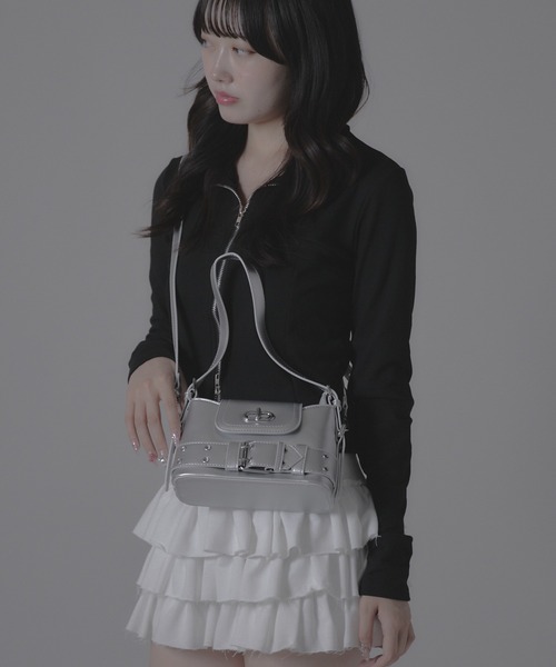 Chick（チック）の「High neck zip-up tops / ハイネックジップアップ トップス（Tシャツ/カットソー・レディース・チャコール/アイボリー/ブラック・FREE）」の18枚目の写真