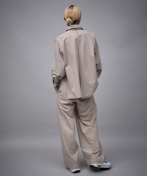 THINGS THAT MATTER(シングス ザット マター)の「T/R DOUBLE TUCK WIDE PANTS / TRダブルタックワイドパンツ(スラックス・レディース・ベージュ/グレー/ブラック・1)」の20枚目の写真