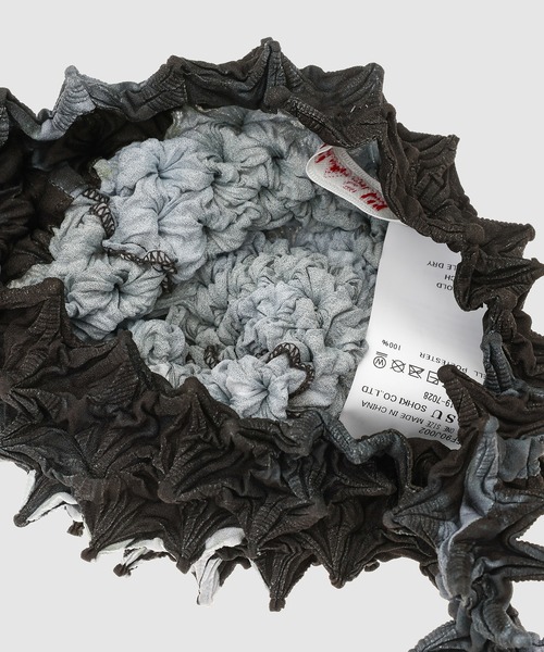 MASU(エムエーエスユー)の「SPIKY NEWTON BAG(トートバッグ・メンズ・ブラック/ホワイト/ベージュ・ONE SIZE)」の11枚目の写真