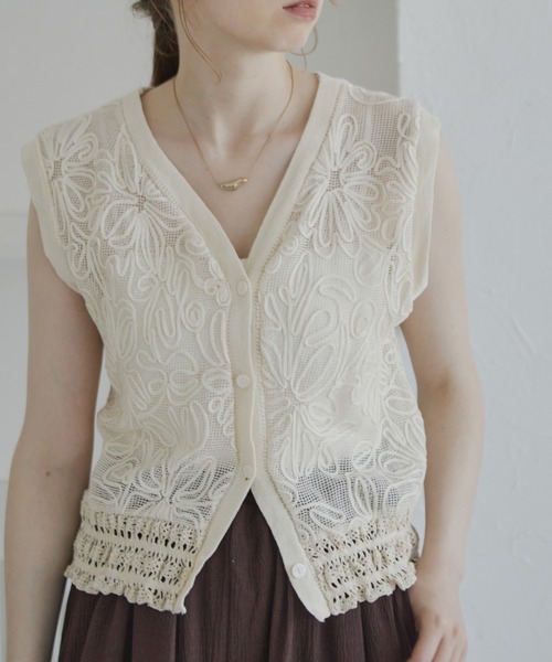 Crisp（クリスプ）の「フラワーテープメッシュトップス（その他トップス・レディース・ナチュラル・FREE）」の2枚目の写真