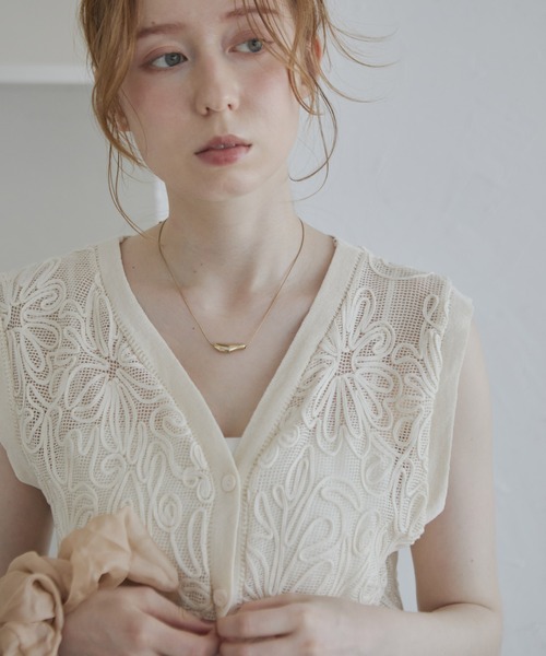 Crisp（クリスプ）の「フラワーテープメッシュトップス（その他トップス・レディース・ナチュラル・FREE）」の4枚目の写真