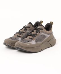マルチユース BIOM 2.2 高機能スニーカー 軽量 高品質レザー