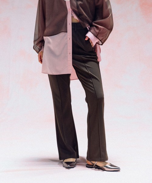 LEPSIM（レプシィム）の「よく伸びフィットパンツ　498773（その他パンツ・レディース・ブラック/ネイビー/ブラウン・MEDIUM/LARGE）」の11枚目の写真