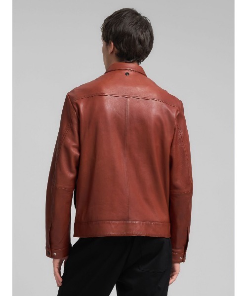 REPLAY(リプレイ)の「リラックスフィット ワックスレザージャケット(ブルゾン・メンズ・バーガンディー・SMALL/MEDIUM/LARGE/X-LARGE)」の3枚目の写真