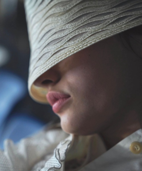 ORIENT MILLINERY(オリエント ミリナリー)の「MIU【ミウ】(ハット・レディース・ホワイト/グレー・FREE)」の13枚目の写真