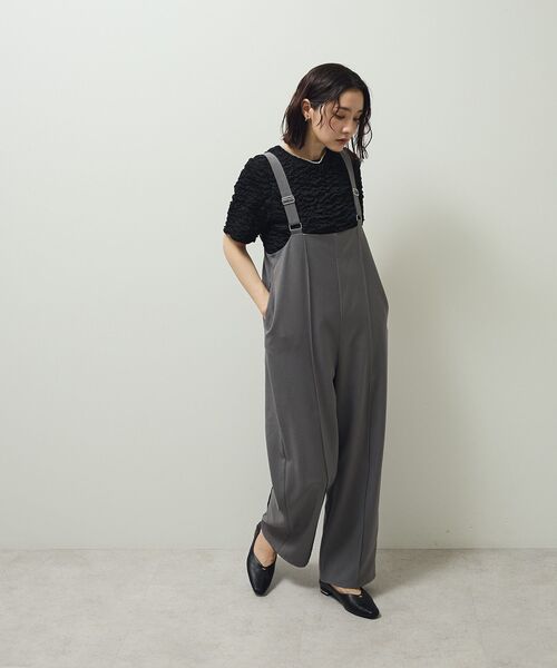 Green　Parks（グリーンパークス）の「ピンタックサロペット（サロペット/オーバーオール・レディース・ブラック/ブラウン系その他4/グレー・FREE）」の2枚目の写真